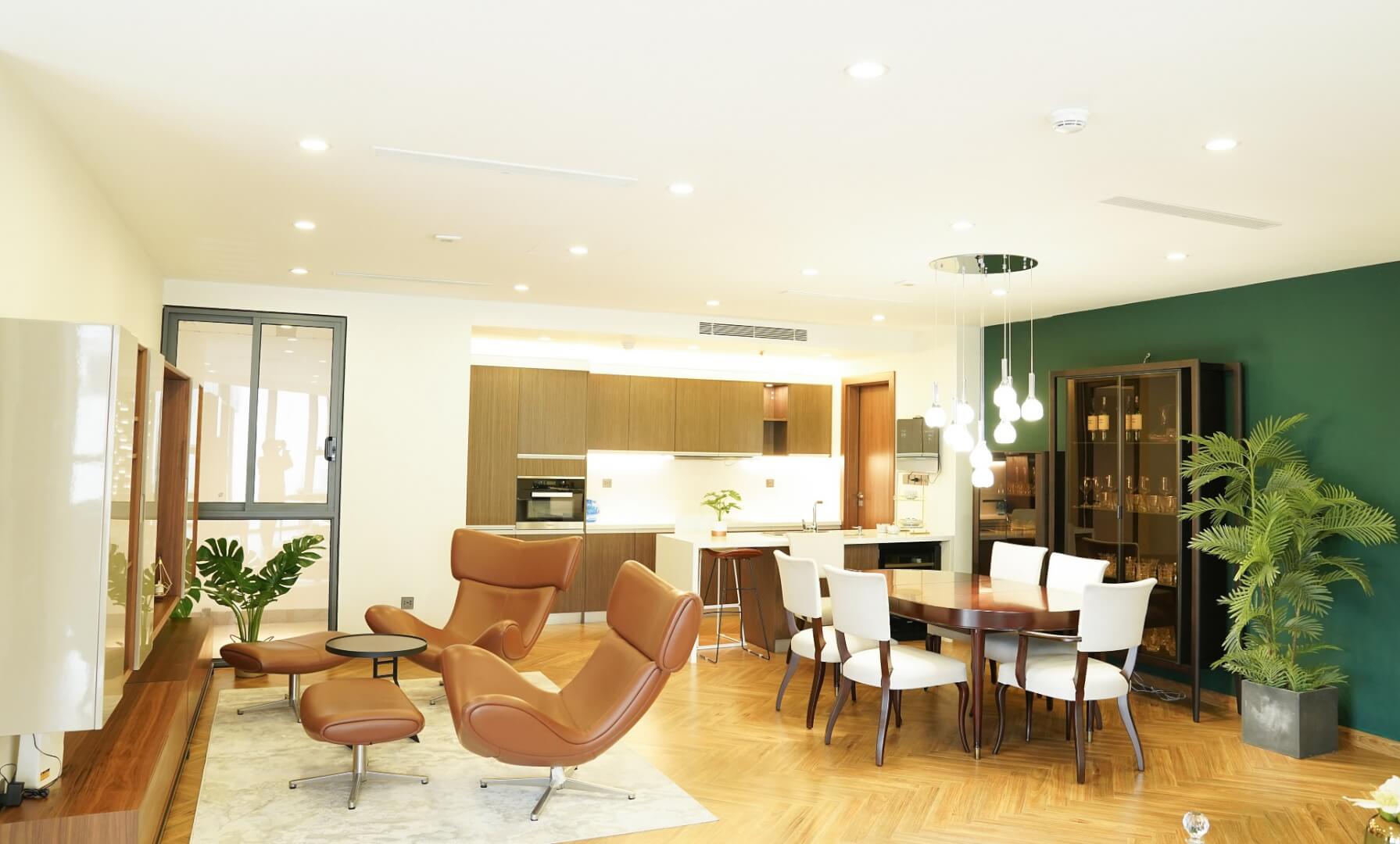 Không gian sang trọng tại căn hộ 2PN The Summit 216